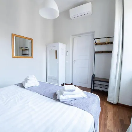 The Best Rent - Beautiful With Terrace Near Colosseo Apartment *
